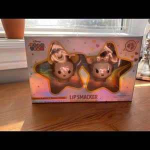 ❗️Rare❗️Mickey and Minnie Mouse lip balms